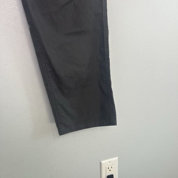 NWT Eddie Bauer Women's Ankle Cargo Pants Hiking Outdoor Sz 14 Gray - Picture 5 of 14